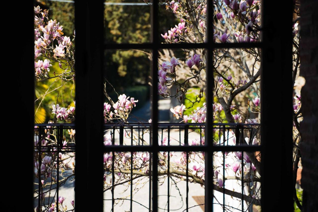 グレーヴェ・イン・キアンティ La Magnolia Bed & Breakfast エクステリア 写真